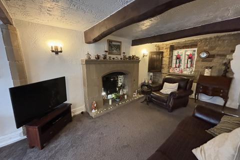 3 bedroom cottage for sale, Harecroft, Wilsden BD15