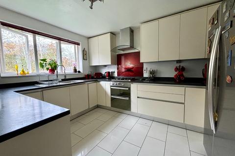 4 bedroom detached house for sale, Woodlands, Grange Park, Northampton NN4