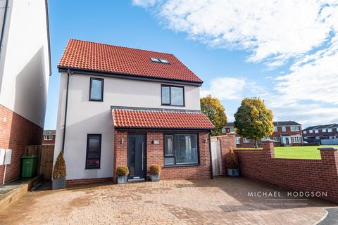 4 bedroom detached house for sale, St Lawrence Place, Hall Farm, Sunderland