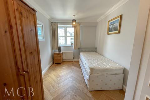 2 bedroom flat to rent, Lisson Grove, London NW8