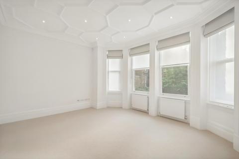 1 bedroom flat to rent, Cadogan Gardens, London, SW3