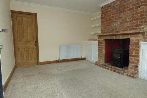 2 bedroom terraced house to rent, Brookfield Road, Dover, CT16