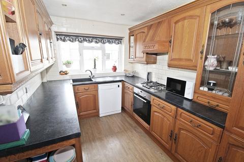 3 bedroom terraced house for sale, Campion Road, Westoning