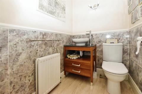 43 Derrymore Road, Willerby, Hull, HU10 6ET