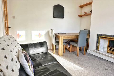 6 Whitegate Lane, Chadderton, Oldham, OL9 8LS