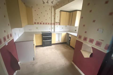 2 bedroom house for sale, Carden Avenue, Hull