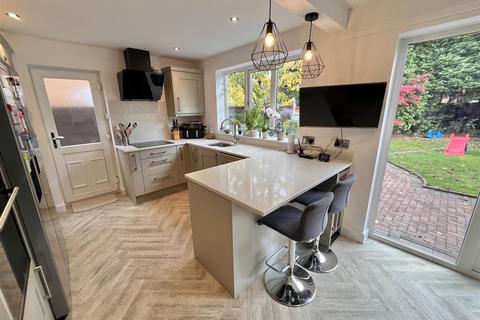 4 bedroom semi-detached house for sale, Fieldhead Mews, Wilmslow