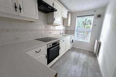 2 bedroom terraced house to rent, Stilemans Wood, Cressing, CM77