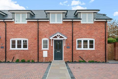 2 bedroom terraced house for sale, Sherdon Place, Sherfield-on-Loddon