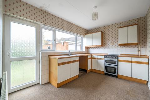 3 bedroom bungalow for sale, Branksome Drive, BRistol BS36