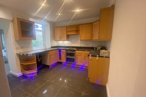 2 bedroom terraced house to rent, East Road, Tylorstown, Ferndale