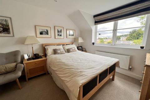 2 bedroom apartment for sale, Regency House, Kings Court, Penistone