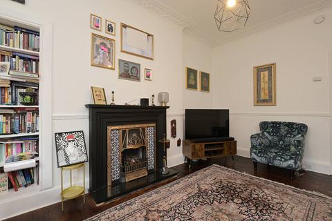 2 bedroom ground floor flat for sale, 10/1 Chancelot Terrace, Trinity, Edinburgh, EH6 4ST