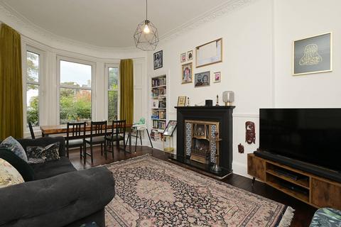 10/1 Chancelot Terrace, Edinburgh, EH6 4ST