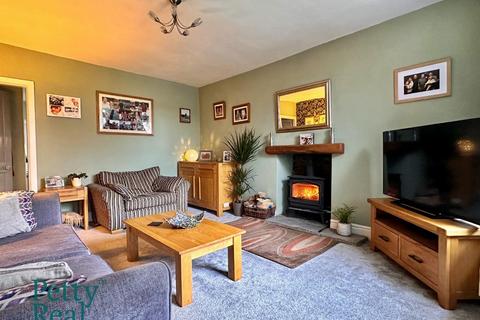 2 bedroom terraced house for sale, Waterloo Road, Kelbrook