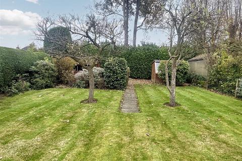 2 bedroom detached bungalow for sale, Whitehouse Crescent, Sutton Coldfield