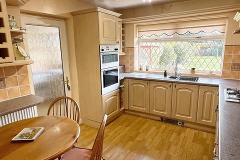 2 bedroom detached bungalow for sale, Whitehouse Crescent, Sutton Coldfield