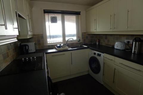 3 bedroom flat to rent, Abbey Court, St Andrews KY16