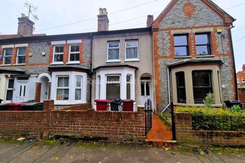 7 bedroom terraced house to rent, St Bartholomews Road, Reading