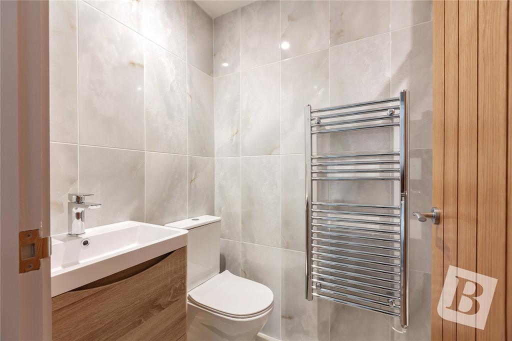 Ensuite Shower Room