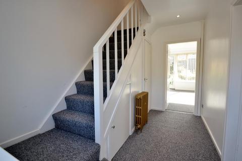 3 bedroom semi-detached house to rent, Harehills Lane, Leeds LS7