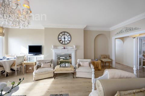 2 bedroom flat for sale, Marine Parade, Brighton, East Sussex, BN2