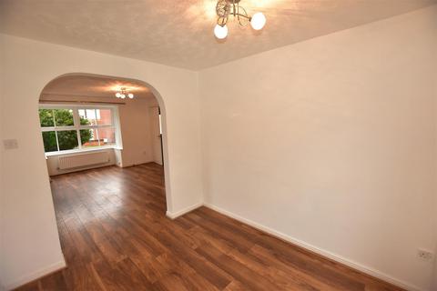 4 bedroom property to rent, Dalby Close, Kettering