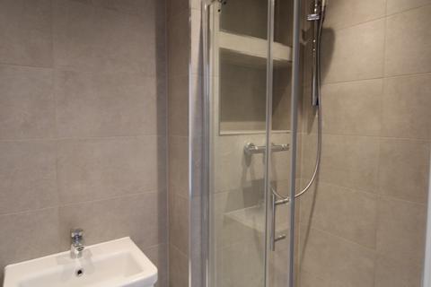1 bedroom flat to rent, Hatch End, HA5