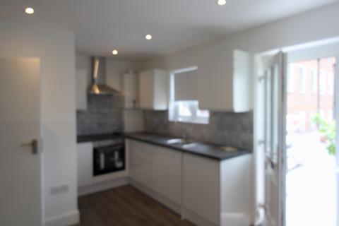 1 bedroom flat to rent, Hatch End, HA5