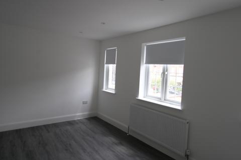 1 bedroom flat to rent, Hatch End, HA5