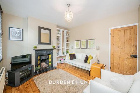 27 Lower Road, Loughton, IG10 2RT