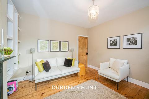 27 Lower Road, Loughton, IG10 2RT