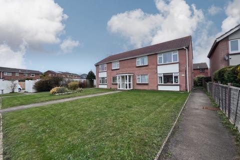 2 bedroom flat for sale, Preston Road, Oakdale, Poole, BH15