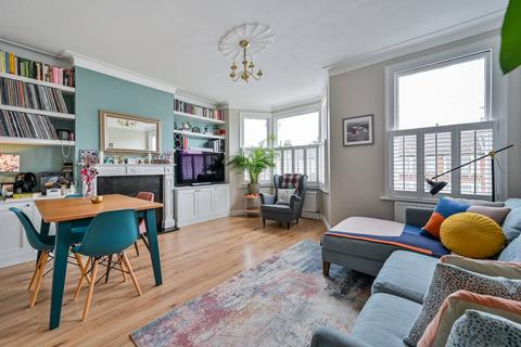 2 bedroom flat for sale, Broadfield Road, Hither Green, London, SE6