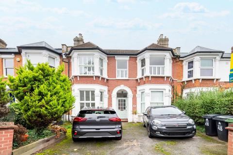 2 bedroom flat for sale, Broadfield Road, Hither Green, London, SE6