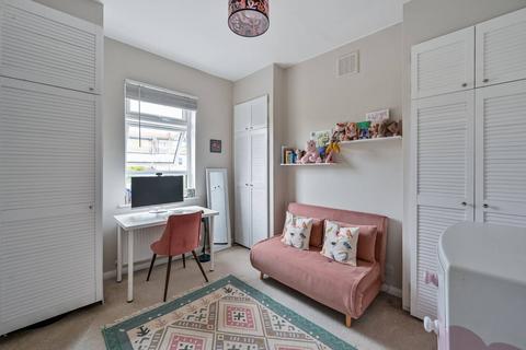 48c Broadfield Road, London, SE6 1NE