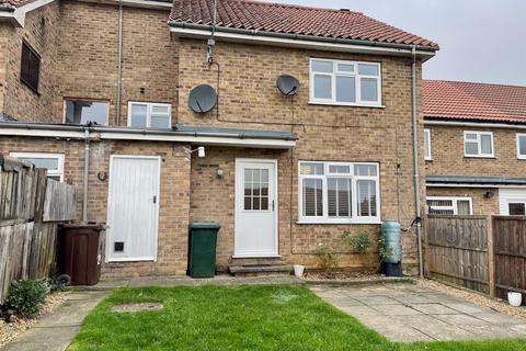 3 bedroom terraced house to rent, Manor Close, Kirkbymoorside, York