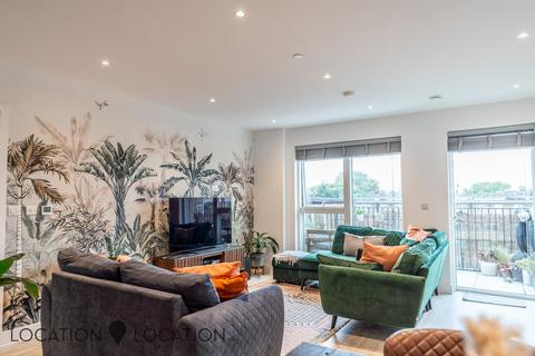 2 bedroom property for sale, Matthias Road, Walrond House Matthias Road, N16