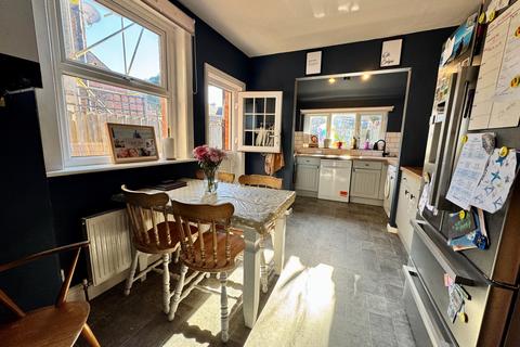 3 bedroom terraced house for sale, KINGS ROAD WEST, SWANAGE