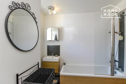 1 bedroom ground floor flat to rent, Camden House, Grove Street, SE8