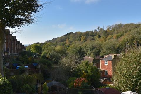 3 bedroom flat for sale, Harold Road, Hastings