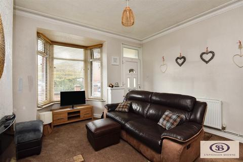 2 bedroom terraced house for sale, London Road, Chesterton, Newcastle