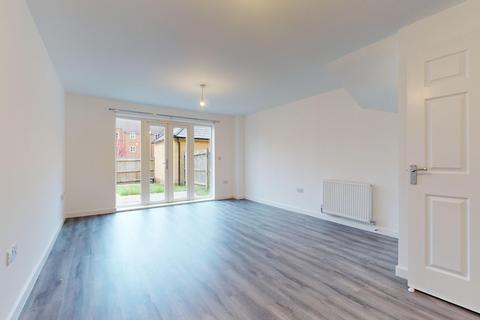 3 bedroom semi-detached house to rent, Sir John Fogge Avenue, Ashford, Kent, TN23