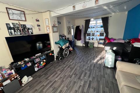 3 bedroom terraced house for sale, Llewellyn Street, Ystrad - Ystrad