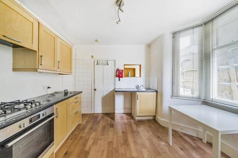 5 bedroom semi-detached house for sale, Chesterton Terrace, London, E13