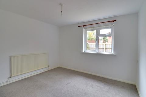 1 bedroom ground floor flat for sale, TROJAN WAY, CROOKHORN