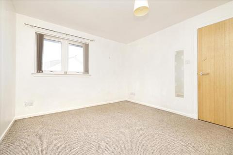 135 Gracemount Drive, Edinburgh, EH16 6RQ
