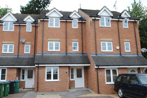 4 bedroom townhouse for sale, Ennerdale Drive, Watford, WD25