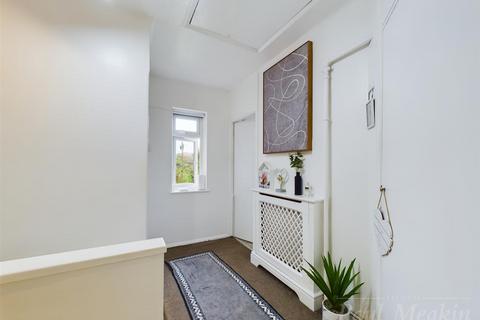 12 Rydal Close, Purley, CR8 1HP