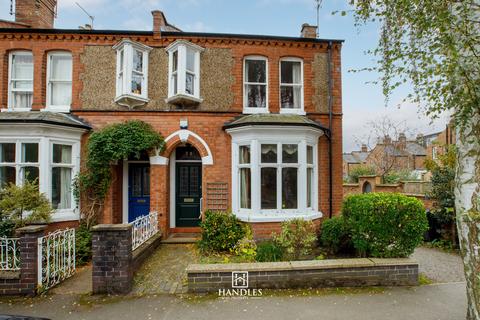 75 Greatheed Road, Leamington Spa, CV32 6ET